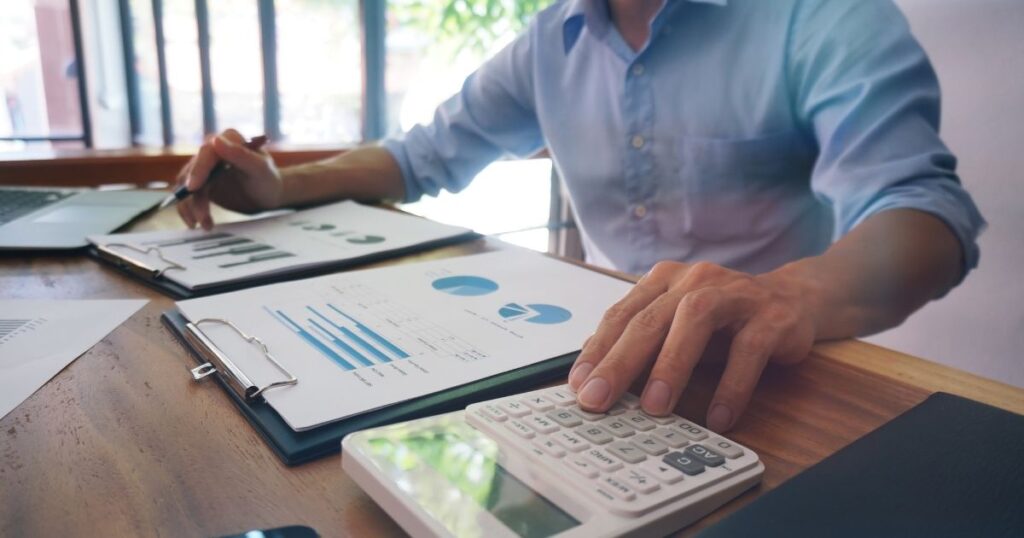 Como investir em cdb
