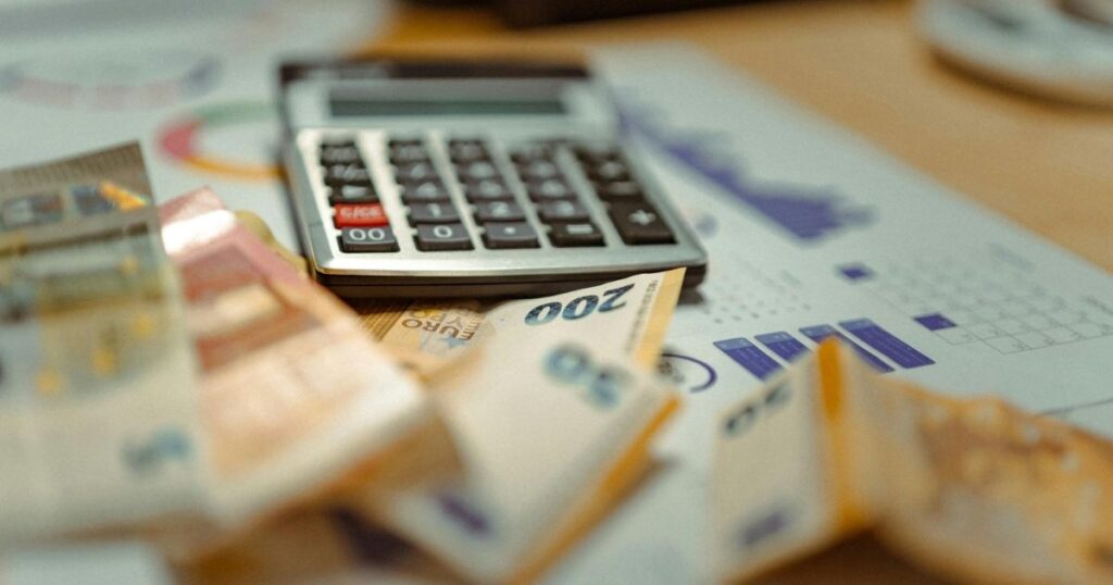 qual a importância da educação financeira